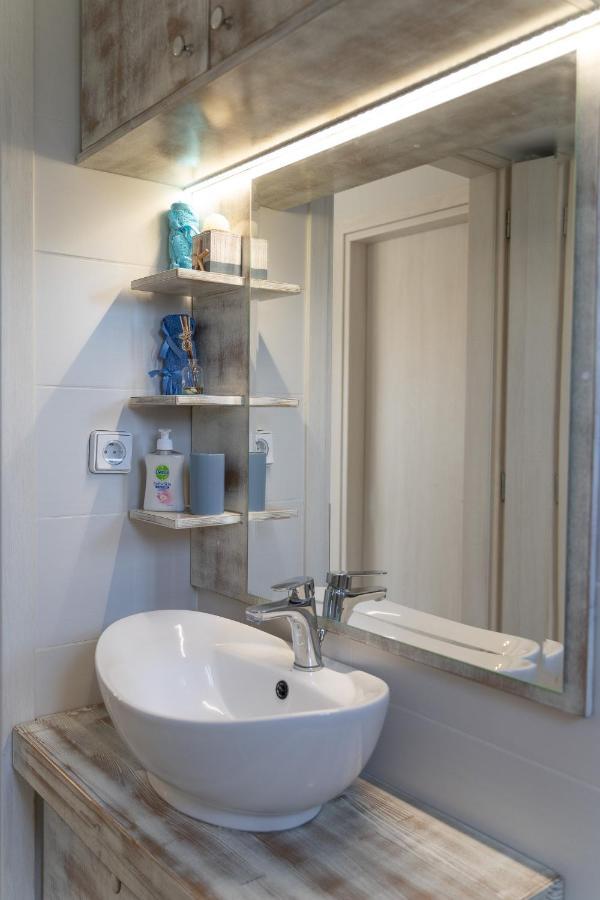 Mavrovouni Apartment Finikounta Bagian luar foto